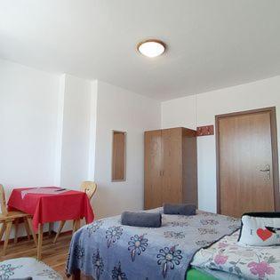 "U Skowronkow" Bed & Breakfast Bukowina Tatrzanska Luaran gambar