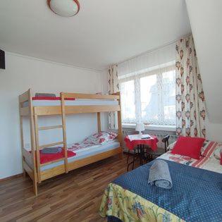 "U Skowronkow" Bed & Breakfast Bukowina Tatrzanska Luaran gambar