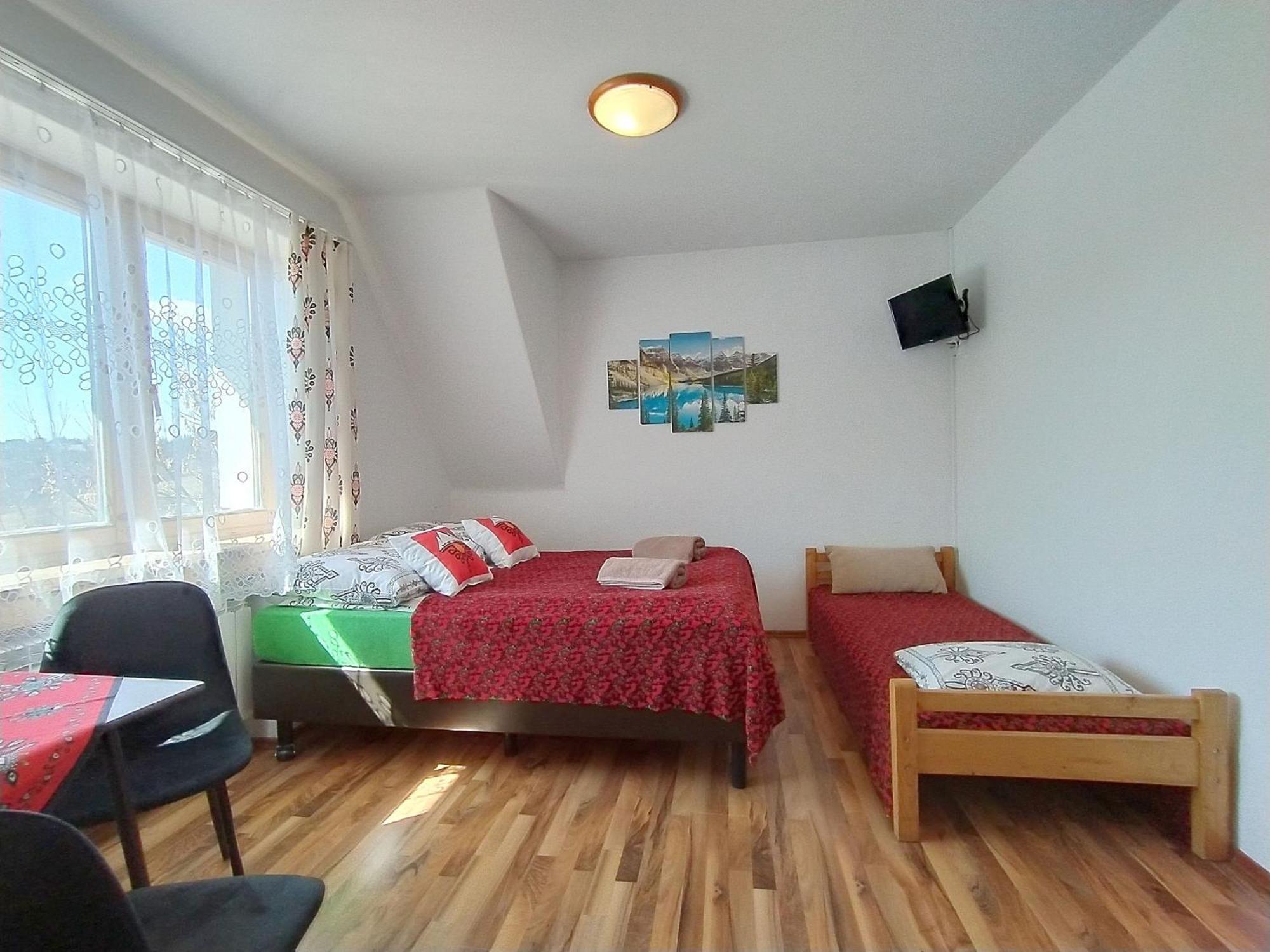 "U Skowronkow" Bed & Breakfast Bukowina Tatrzanska Luaran gambar